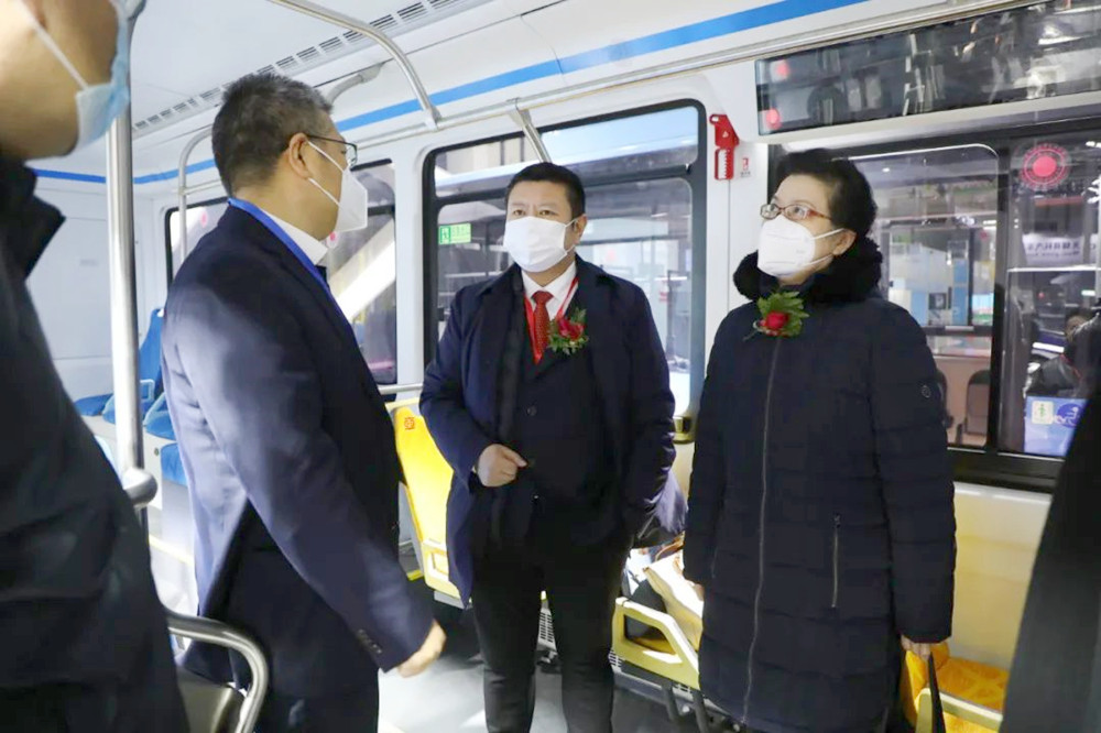 中车人.jpg