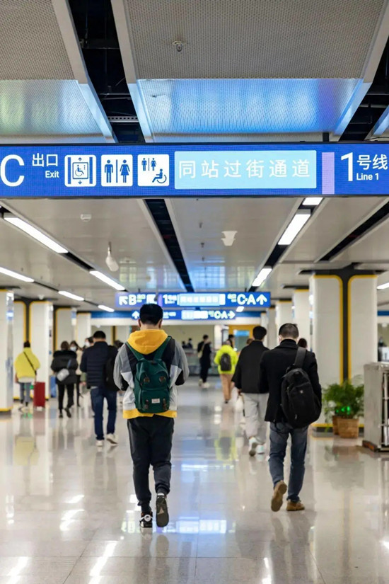 动真格！成都公交和地铁“牵手成功”！“两网融合”解决市民出行痛点难点(图6)